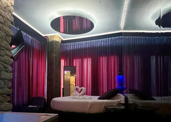 Utopia Alicante - Hotel Boutique Para Adultos