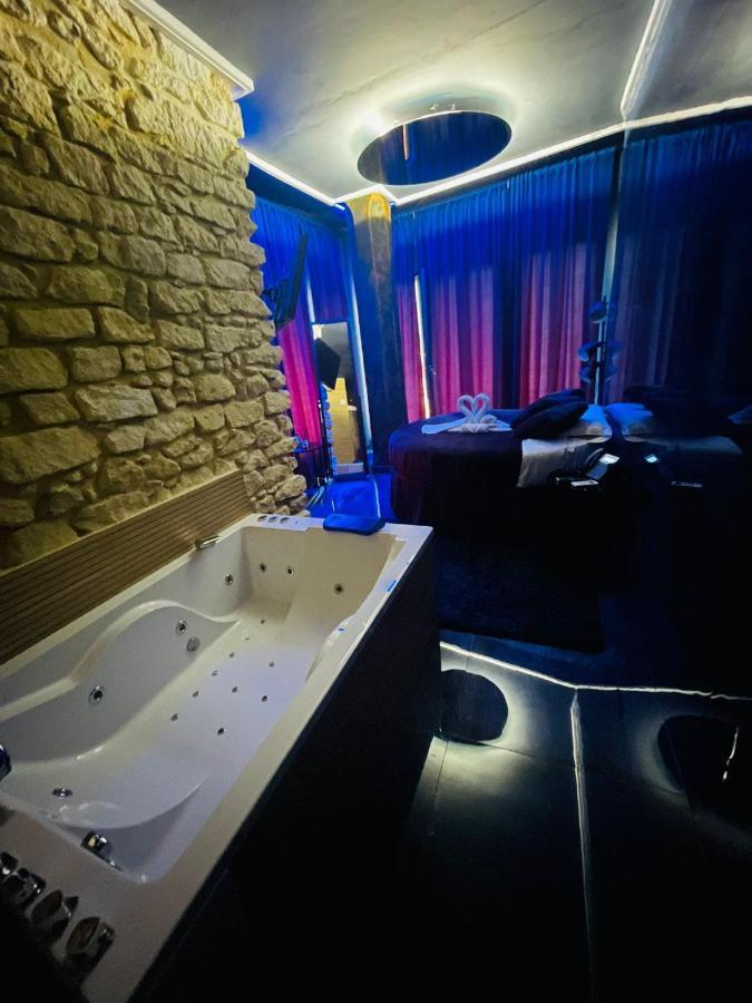 Guest house Utopia - Boutique Adultos *