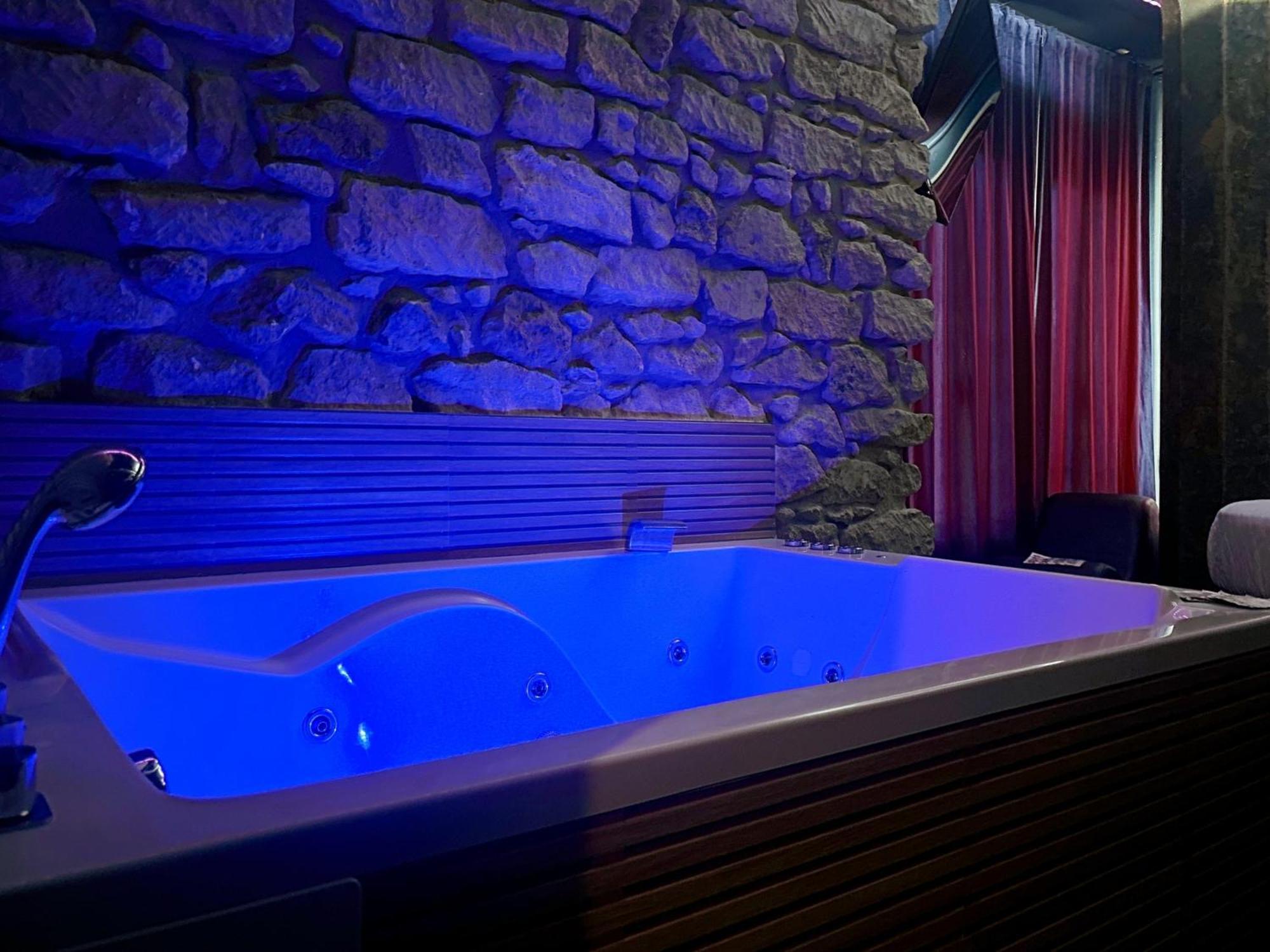 Utopia - Boutique Adultos Alicante