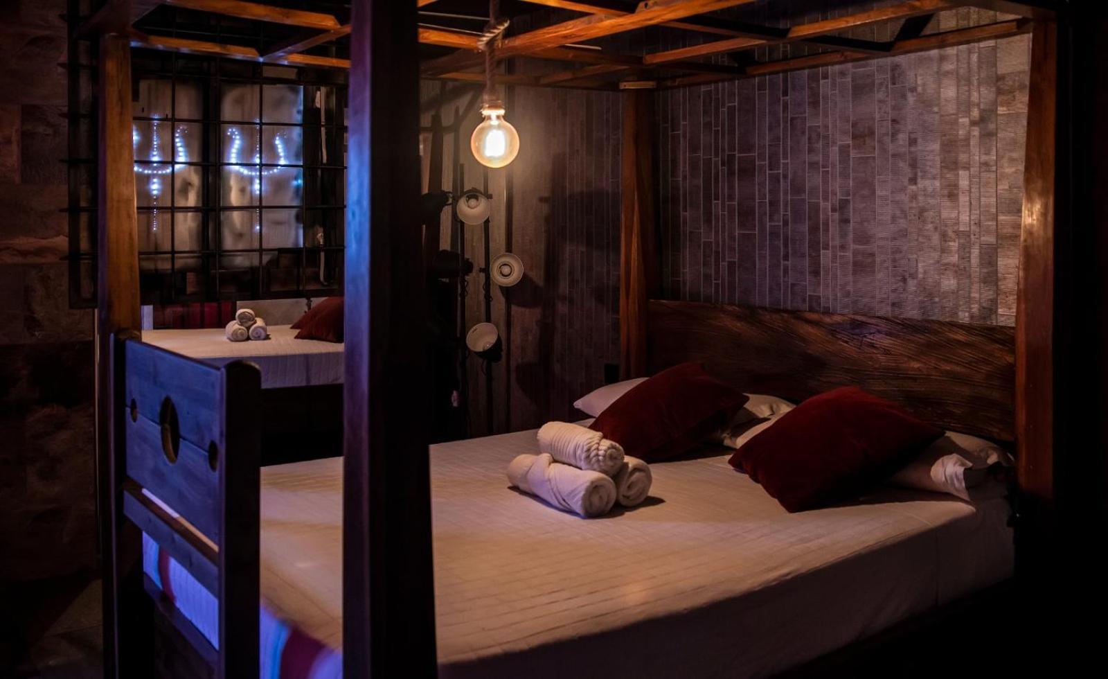 Guest house Utopia - Boutique Adultos *